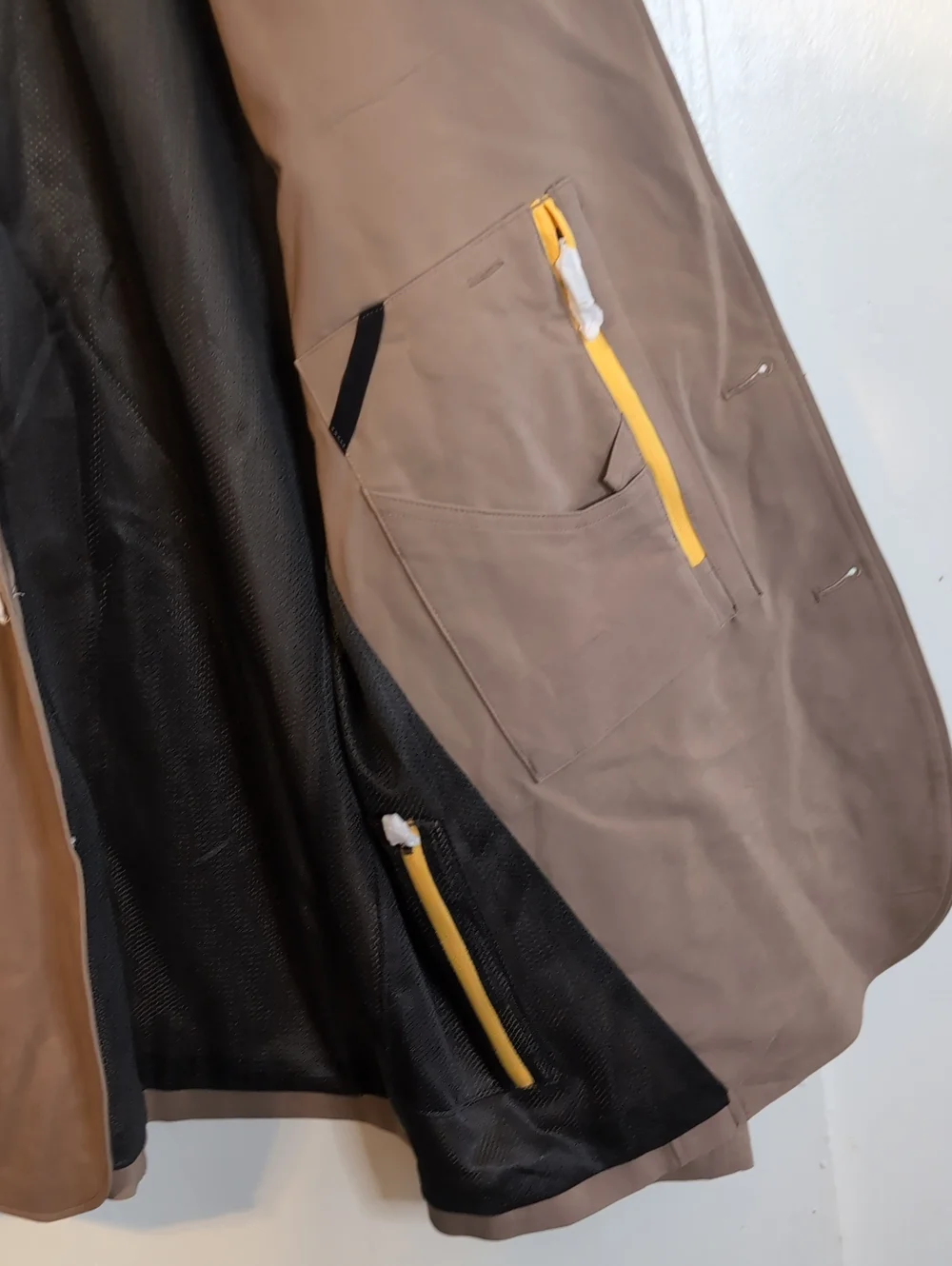 Eddie Bauer Ultimate Voyager Travel Blazer mens 46